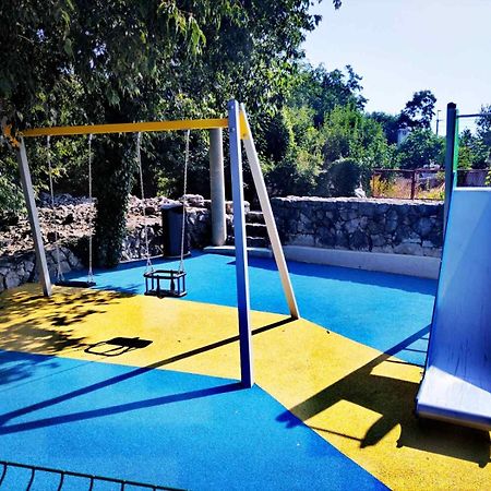 Apartman Tri Palme Gabonjin Экстерьер фото